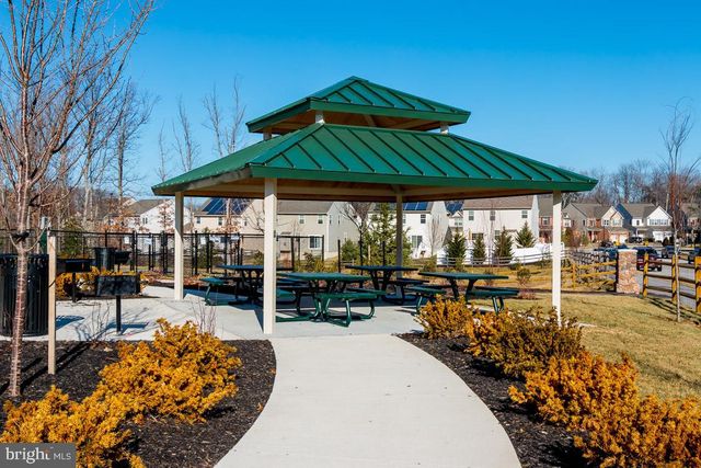 6810 WARFIELD ST, Glen Burnie, MD 21060