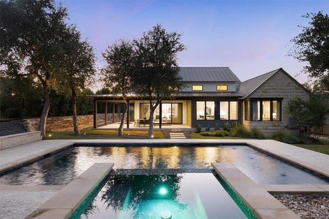 504 Padres PL, Lakeway, TX 78738
