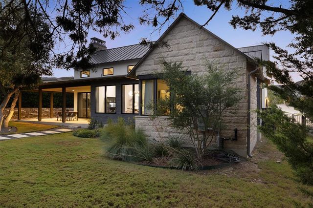 504 Padres PL, Lakeway, TX 78738