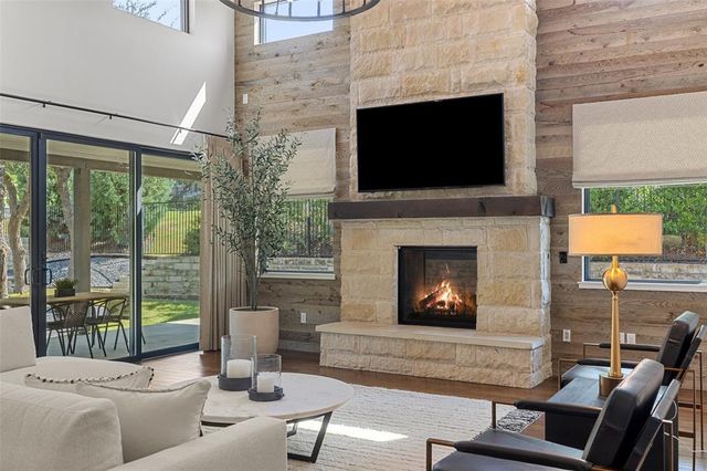 504 Padres PL, Lakeway, TX 78738