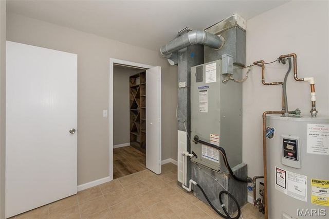 1300 Forest Creek Drive 1, St Charles, MO 63303