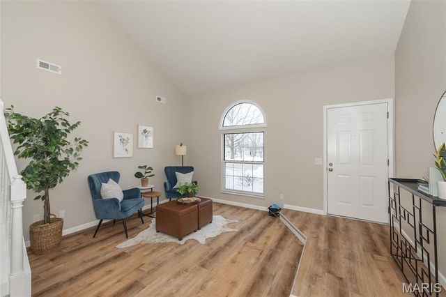 1300 Forest Creek Drive 1, St Charles, MO 63303