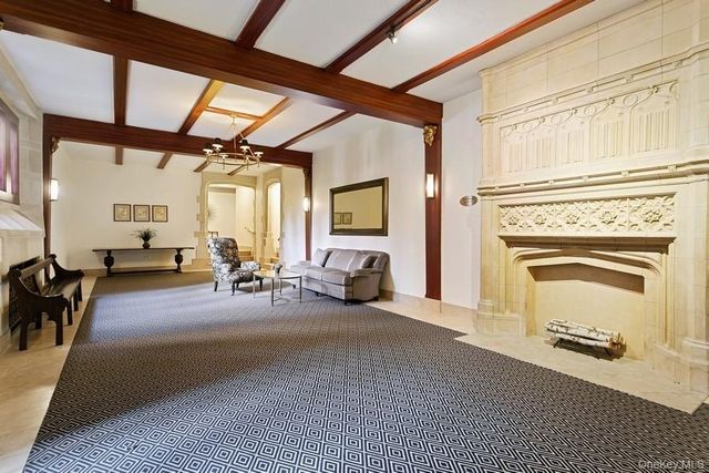250 Bronxville Road 3I, Bronxville, NY 10708