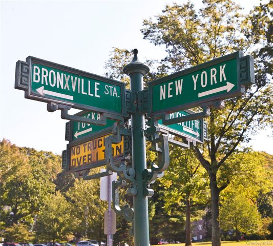 250 Bronxville Road 3I, Bronxville, NY 10708