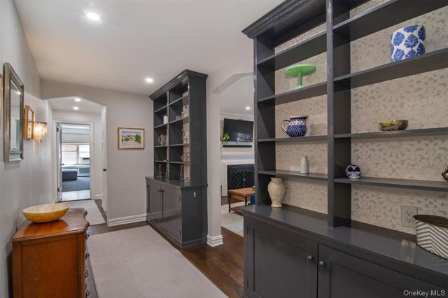 250 Bronxville Road 3I, Bronxville, NY 10708