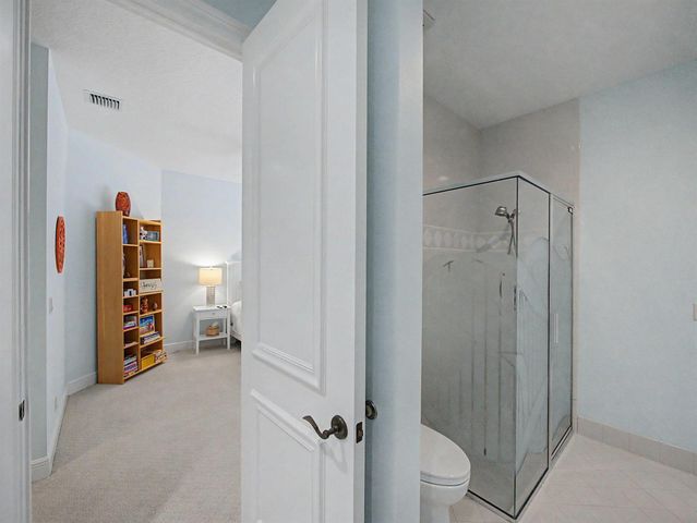 127 Vintageisle Lane, Palm Beach Gardens, FL 33418