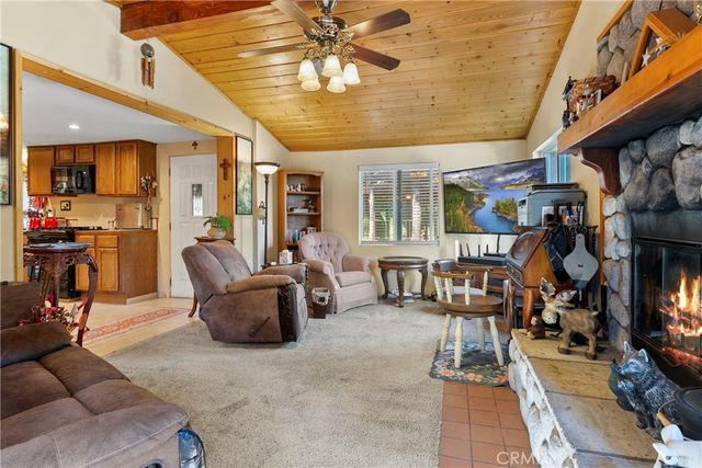 22864 Alder, Crestline, CA 92325