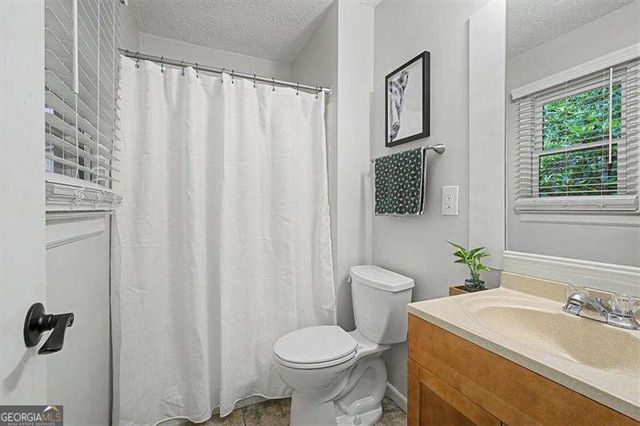 3095 Woodland Drive NW, Kennesaw, GA 30152