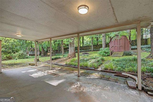 3095 Woodland Drive NW, Kennesaw, GA 30152