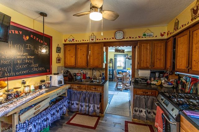 612 High Avenue, Niles, OH 44446