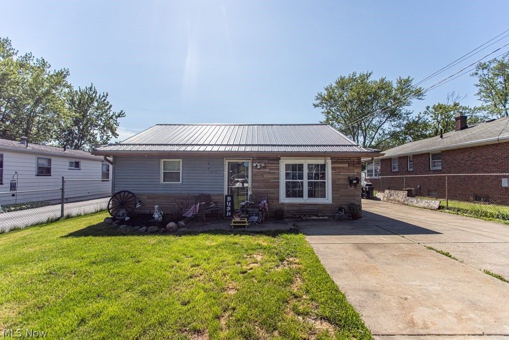 612 High Avenue, Niles, OH 44446