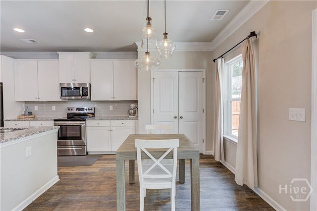 678 Country Ridge, Hoschton, GA 30548