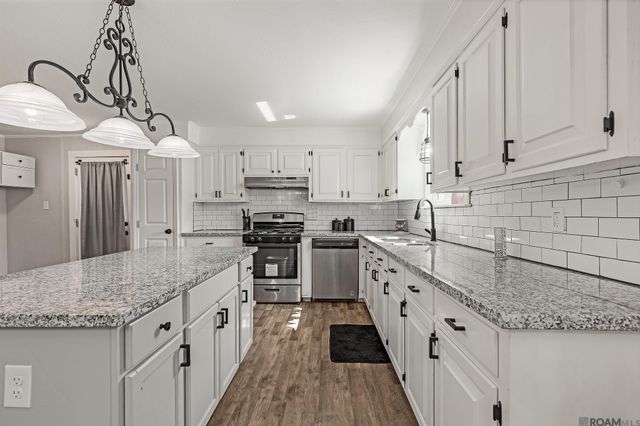 7869 Ben Fugler Rd, Denham Springs, LA 70706