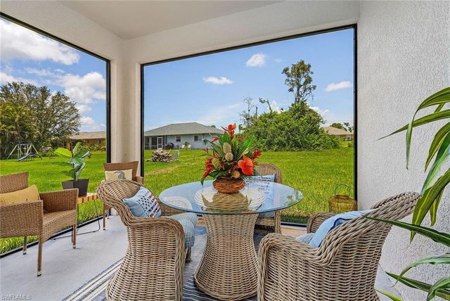 241 NW 6TH PL, Cape Coral, FL 33993