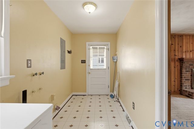 4910 Hackney Rd, North Chesterfield, VA 23234