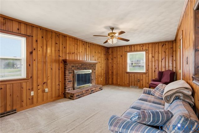 4910 Hackney Rd, North Chesterfield, VA 23234