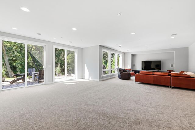 4410 Juleena Place, Minnetonka, MN 55345