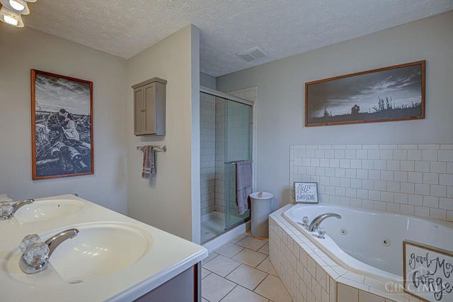 108 Carrie Drive, Harrison, OH 45030