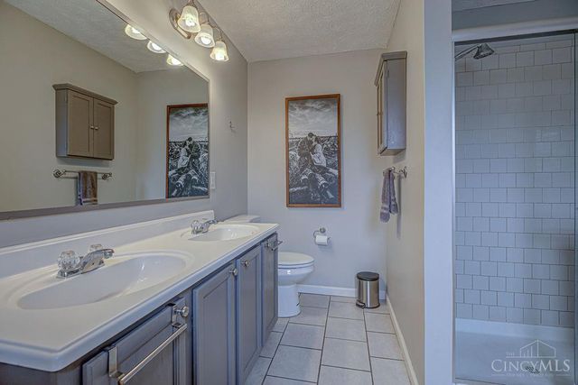 108 Carrie Drive, Harrison, OH 45030