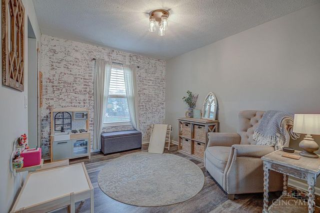 108 Carrie Drive, Harrison, OH 45030