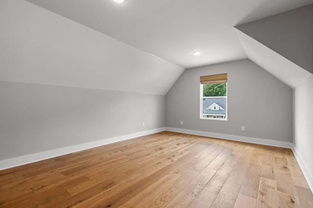 255 Goose Creek Circle, Soddy Daisy, TN 37379