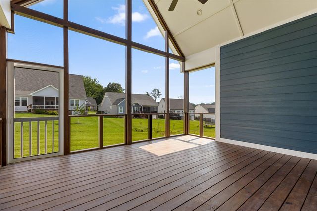 255 Goose Creek Circle, Soddy Daisy, TN 37379