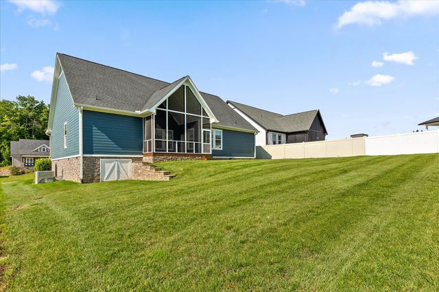 255 Goose Creek Circle, Soddy Daisy, TN 37379