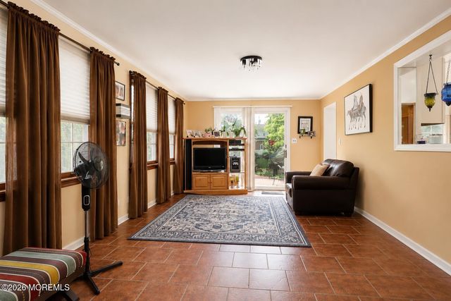 271 Main Street, South River, NJ 08882