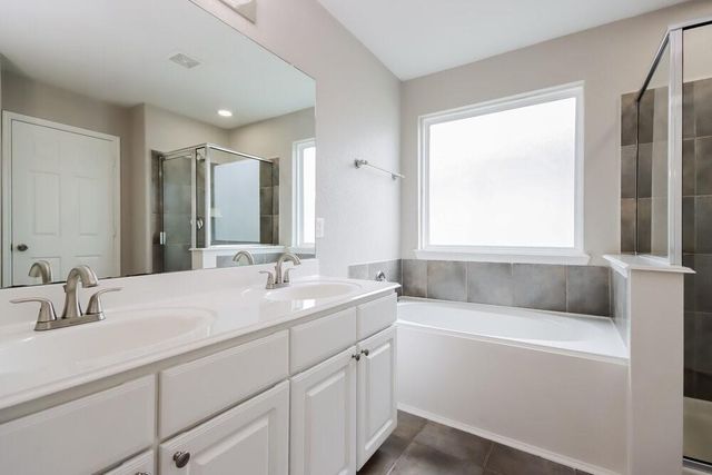 5222 Rio Drive, Baytown, TX 77521