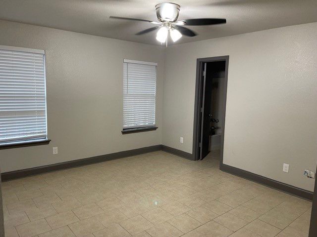 400 Starr Street, Dallas, TX 75203