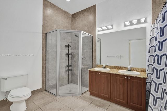 2831 NW 6th Ct, Fort Lauderdale, FL 33311