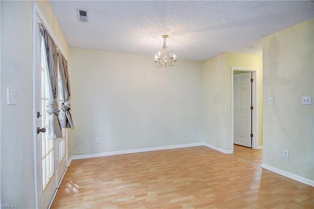 841 Masters TRL, Newport News, VA 23602