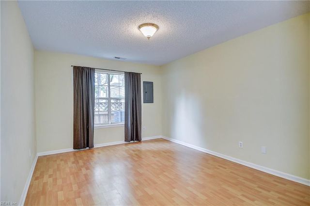 841 Masters TRL, Newport News, VA 23602