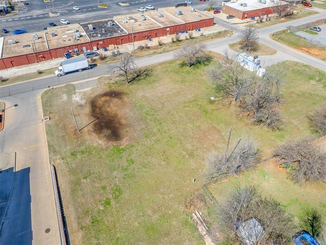 N Harper Street, Choctaw, OK 73020