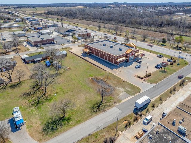 N Harper Street, Choctaw, OK 73020