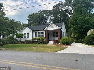 418 E 8th Street SE, Rome, GA 30161