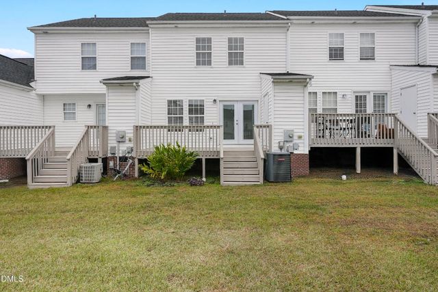 1707 Stroll Circle, Fuquay Varina, NC 27526