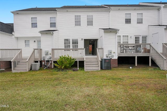 1707 Stroll Circle, Fuquay Varina, NC 27526