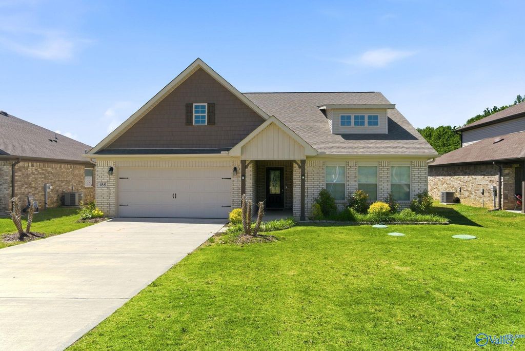 186 Toney School Road, Toney, AL 35773
