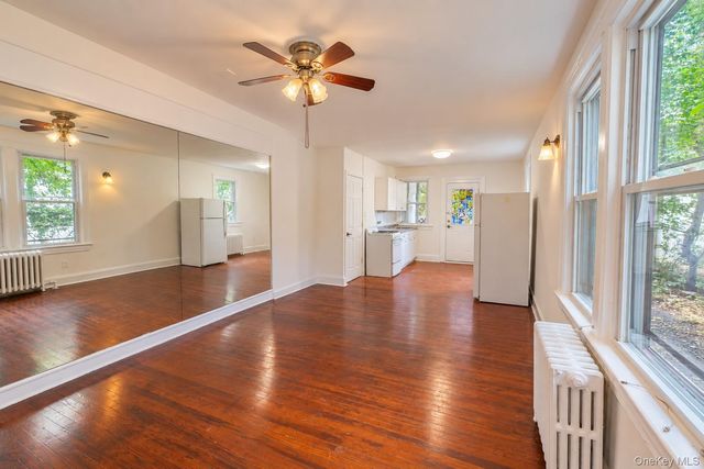 364 Ashford Avenue 1E, Dobbs Ferry, NY 10522