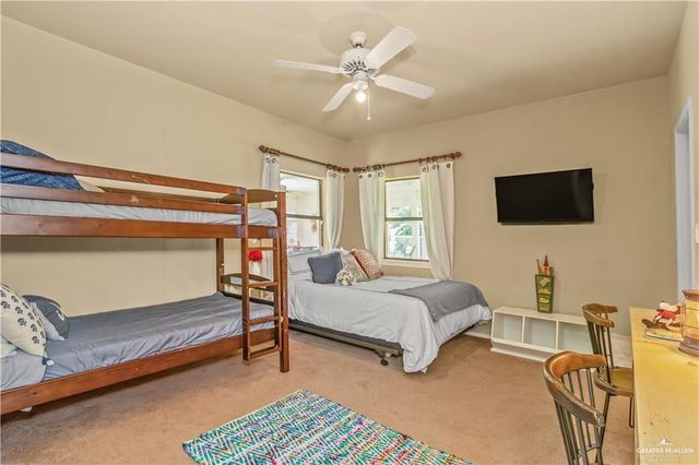 218 Palm Valley W Drive, Harlingen, TX 78552