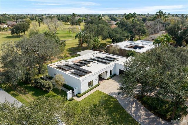 218 Palm Valley W Drive, Harlingen, TX 78552