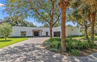 218 Palm Valley W Drive, Harlingen, TX 78552