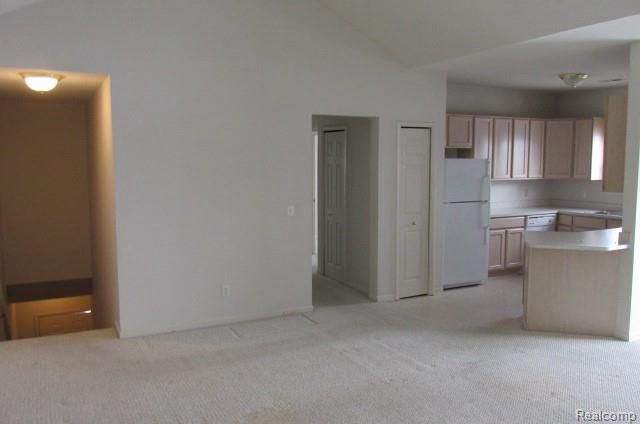 10210 E Midway 103, Commerce Twp, MI 48390