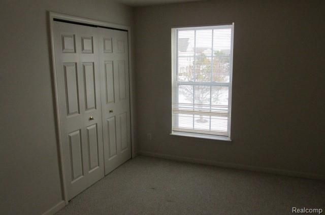 10210 E Midway 103, Commerce Twp, MI 48390