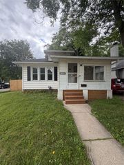 1127 N Martin Luther King Jr. Boulevard, Lansing, MI 48915