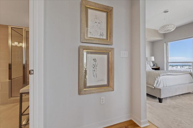 400 4TH AVENUE S 1004, St Petersburg, FL 33701