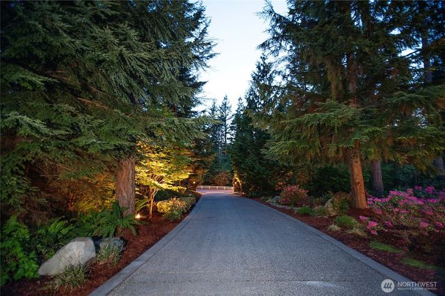 19632 183rd Way SE, Renton, WA 98058