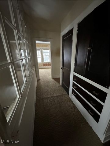 10421 Linnet Avenue, Cleveland, OH 44111