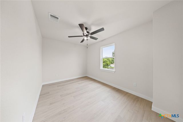 1204 S Martin Luther King Jr Lane A, Temple, TX 76501